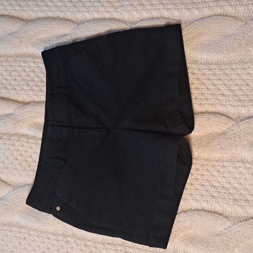 Apt. 9 Black Shorts